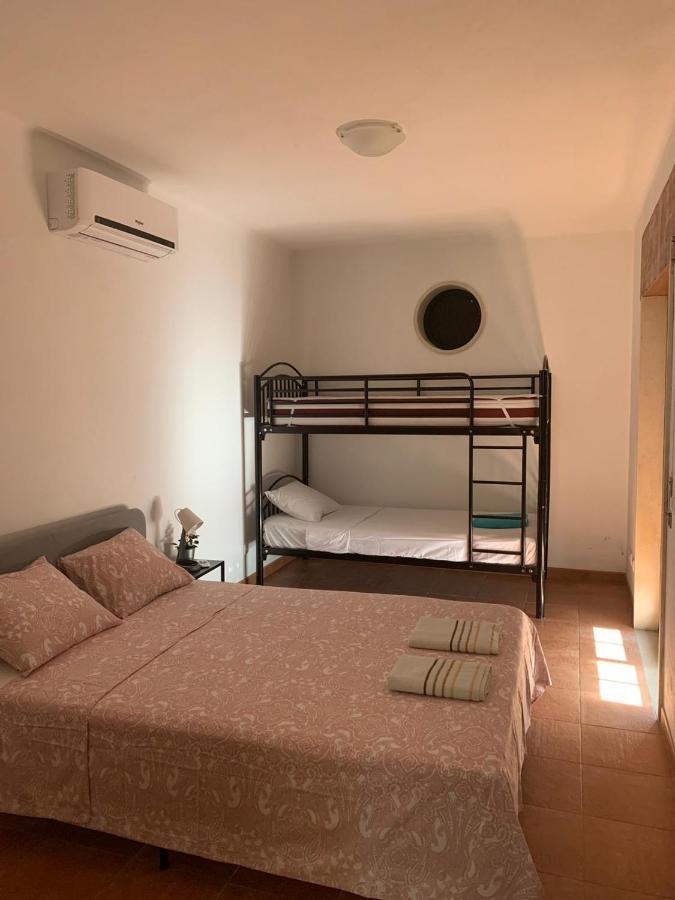 Casa Mineira Guest House Ferreiras Bagian luar foto